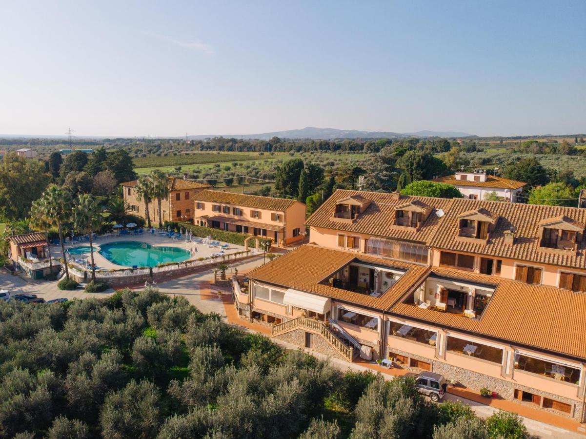 Agrihotel Elisabetta Collemezzano Екстер'єр фото